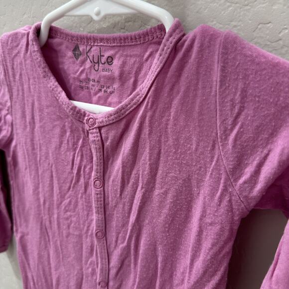 Kyte Baby Blossom Snap Romper Pajamas - Picture 2 of 8